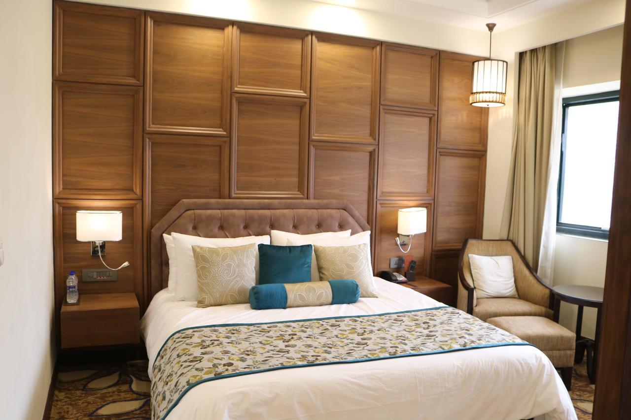 Radisson Srinagar Hotel Luaran gambar