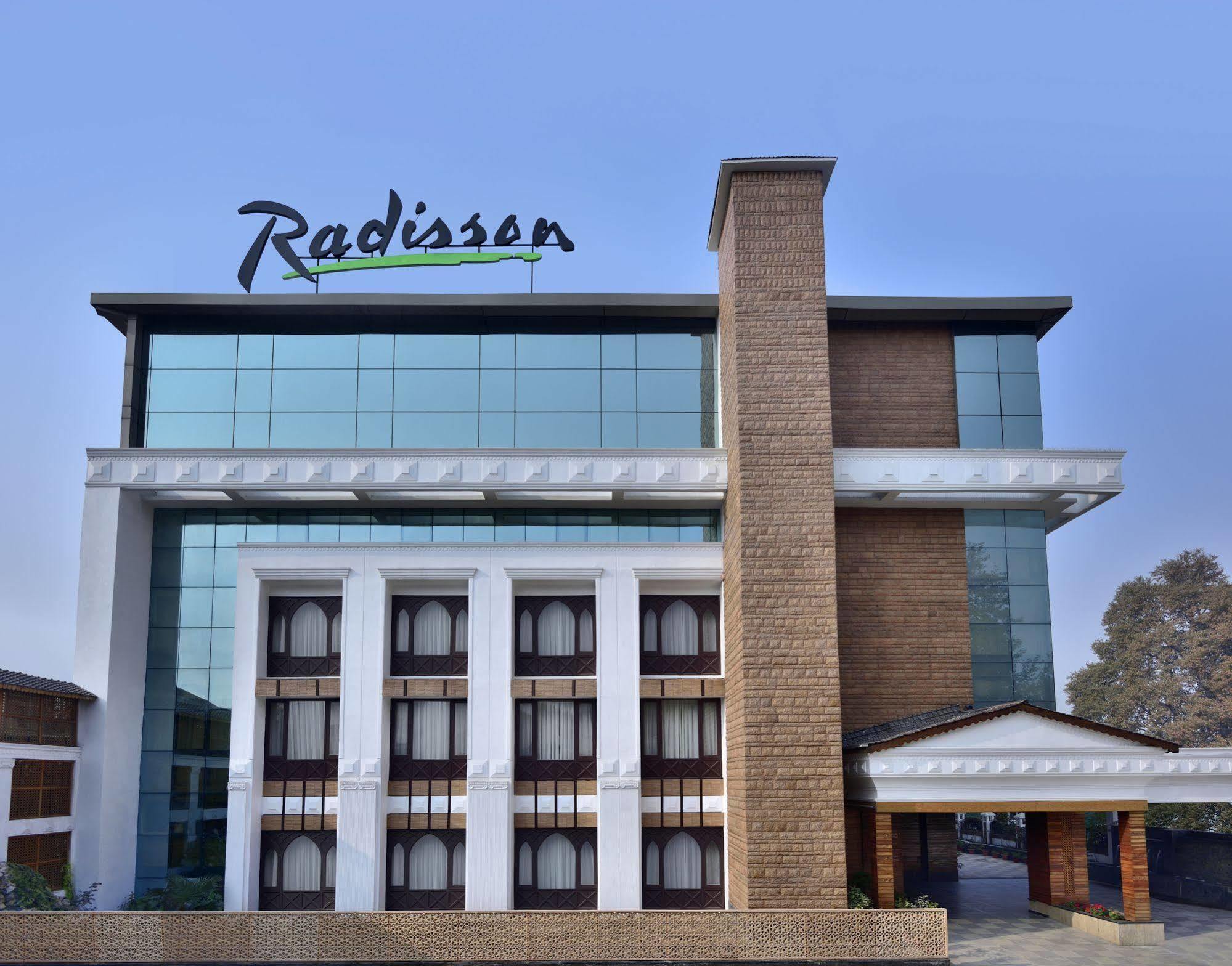 Radisson Srinagar Hotel Luaran gambar